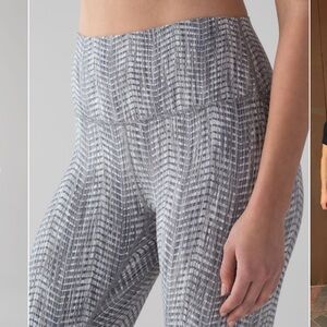 Lululemon Wunder Under high rise silver spoon gray print leggings tights 4